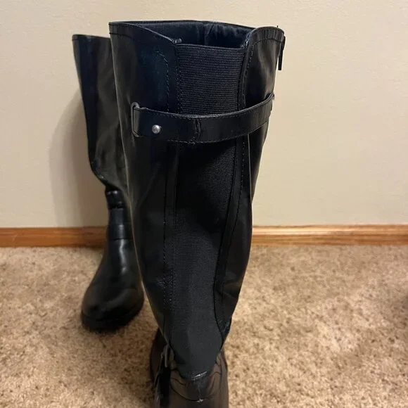 Tall Black Boots with calf elastic & cute buckle! Size 11 - Picture 5 of 10